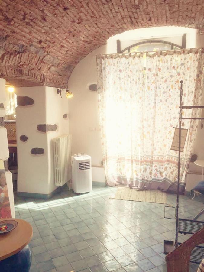Bouganville Катания Экстерьер фото
