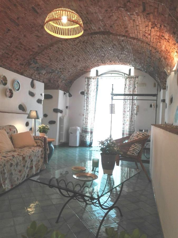 Bouganville Катания Экстерьер фото
