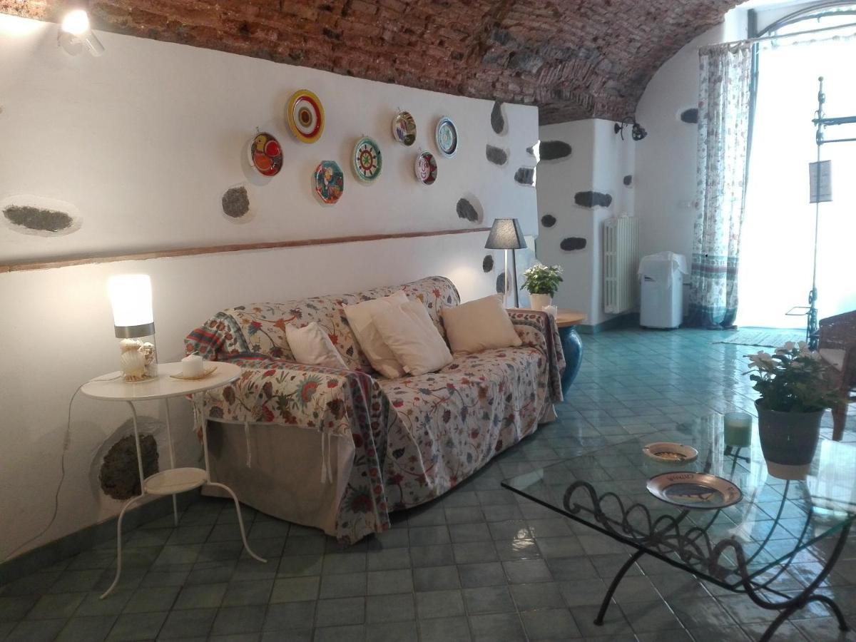Bouganville Катания Экстерьер фото